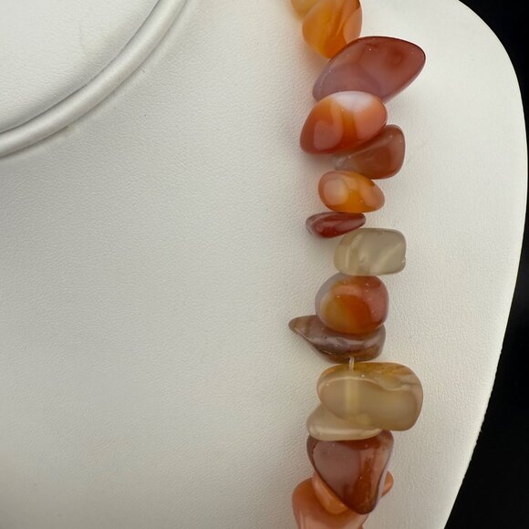 Carnelian‎ Chunky Beaded Necklace Polished Semiprecious Gemstone Orange Gradient - Picture 4 of 8